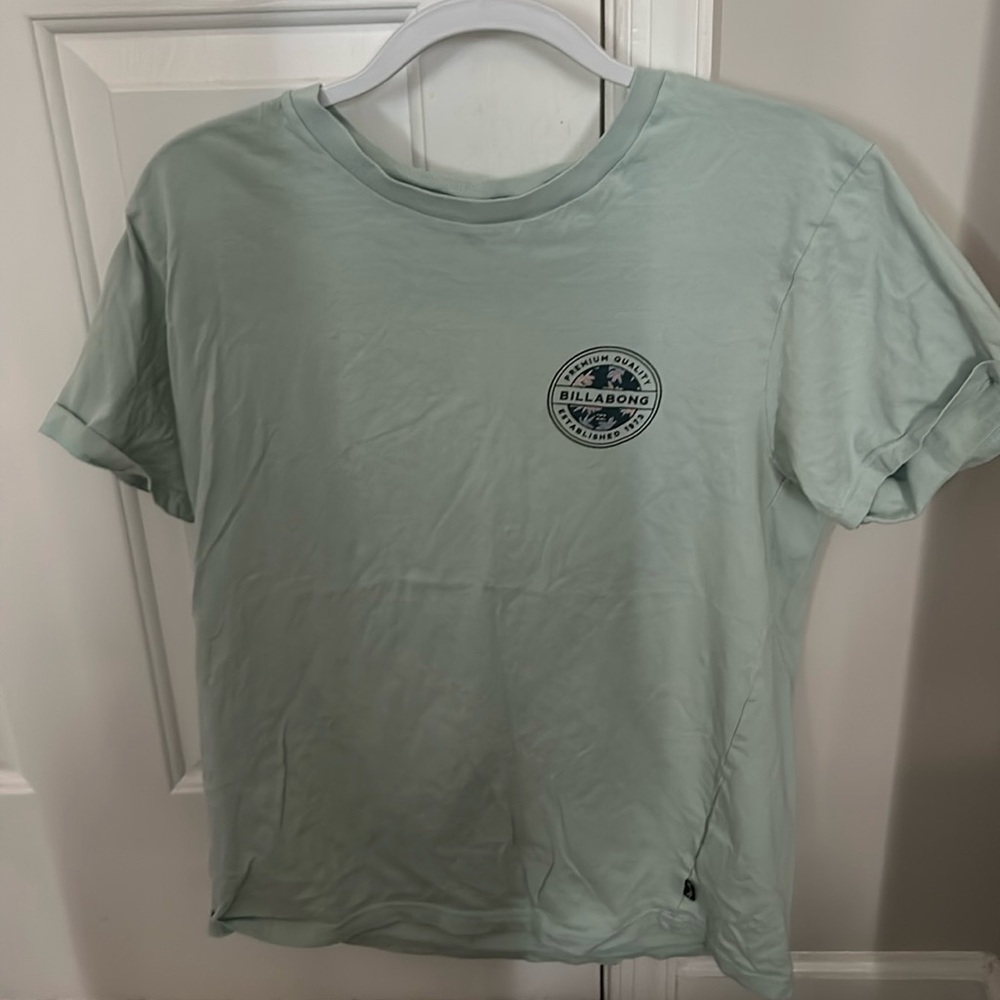 Nice billabong shirt too small for me